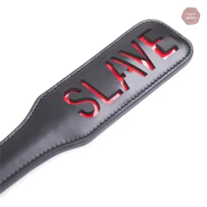 Accessoire BDSM : Paddle Slut en design moderne