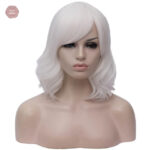Perruque 14 cm, look chic avec frange