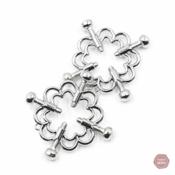 Pinces tétons avec motifs floraux délicats et raffinés