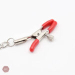 Accessoire intime : pinces pour exploration sensuelle