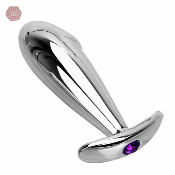 Stimulation anale avec un plug design inspiré du corps masculin