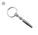 Accessoire BDSM : plug creux avec anneaux métalliques