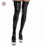 Robe moulante en PU pour un look audacieux