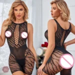 Robe en résille pour un look de scène