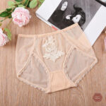 Sissy panties avec une coupe flatteuse