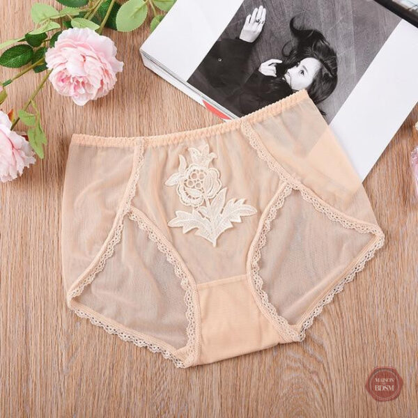 Sissy panties avec une coupe flatteuse