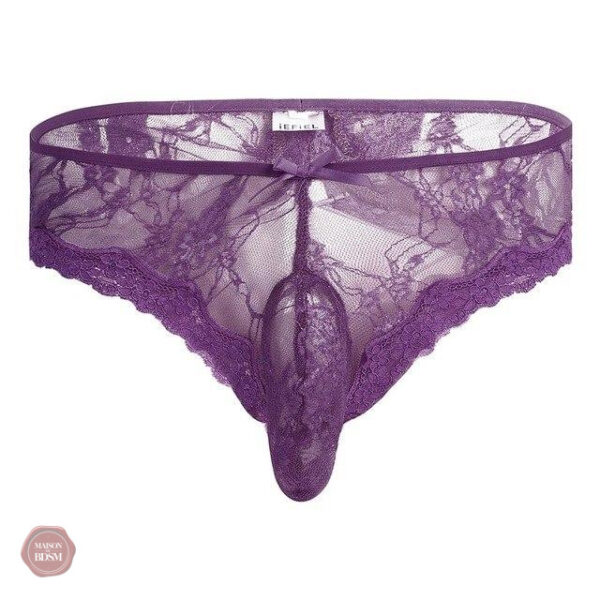 sissy-dentelle-fesses-ouvertes-culotte-1 Culotte Sissy en dentelle avec fesses ouvertes