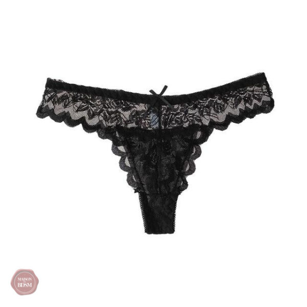 String en dentelle pour une touche glamour au quotidien