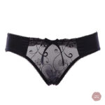 Taille basse en dentelle pour une allure féminine